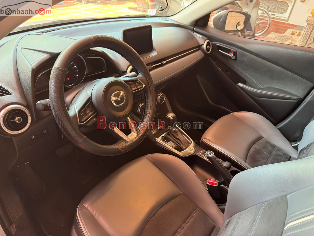 Mazda 2 Luxury 2021 - 385 Triệu 6