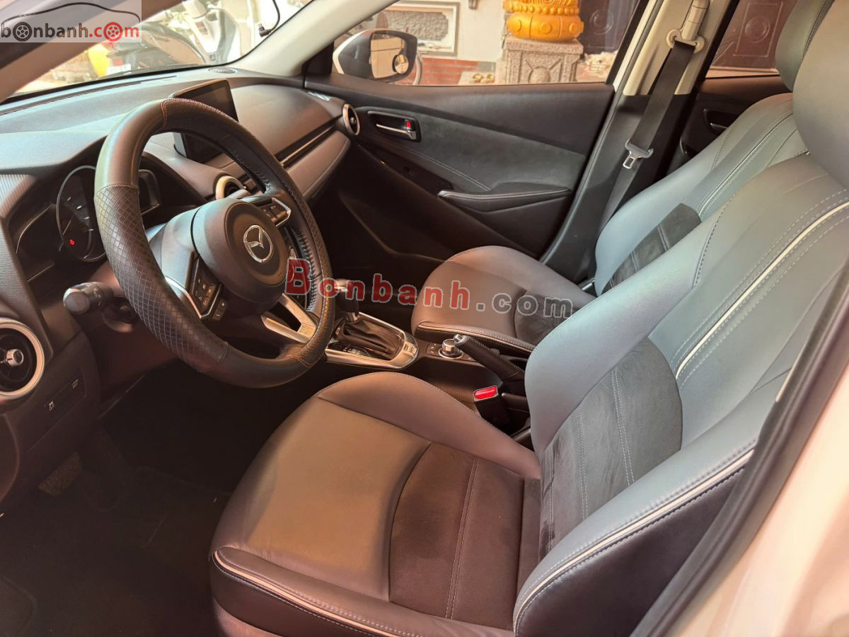 Mazda 2 Luxury 2021 - 385 Triệu 8