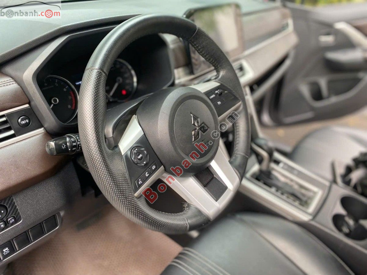 Mitsubishi Xpander Premium 1.5 AT 2022 - 450 Triệu 6