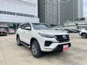 Bán xe Toyota Fortuner 2021 2.7V 4x2 AT giá 960 Triệu - TP HCM