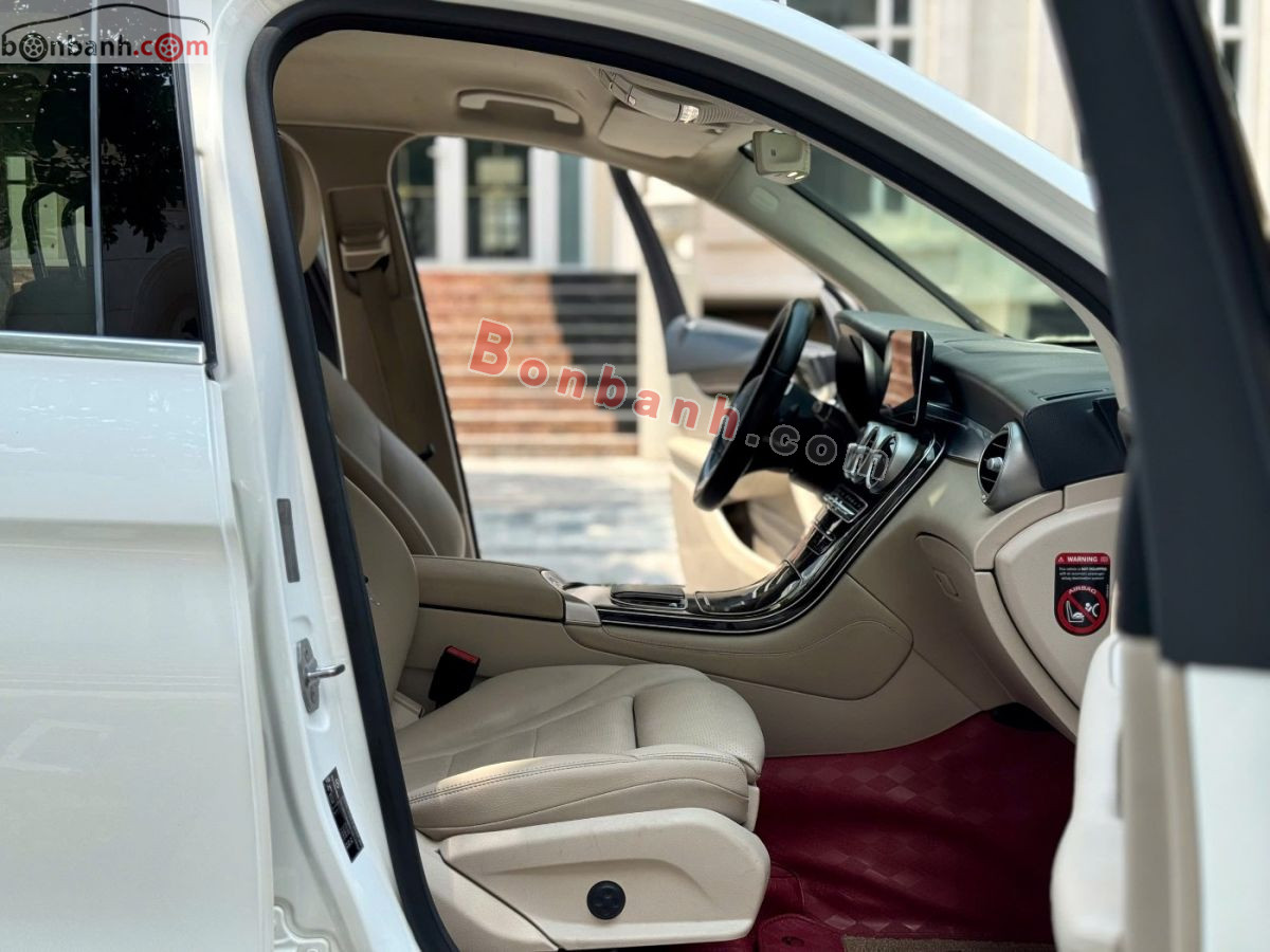 Mercedes Benz GLC 200 2020 - 968 Triệu 9