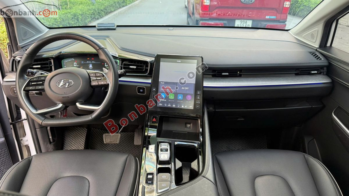 Hyundai Custin Cao Cấp 2.0T 2023 - 836 Triệu 9