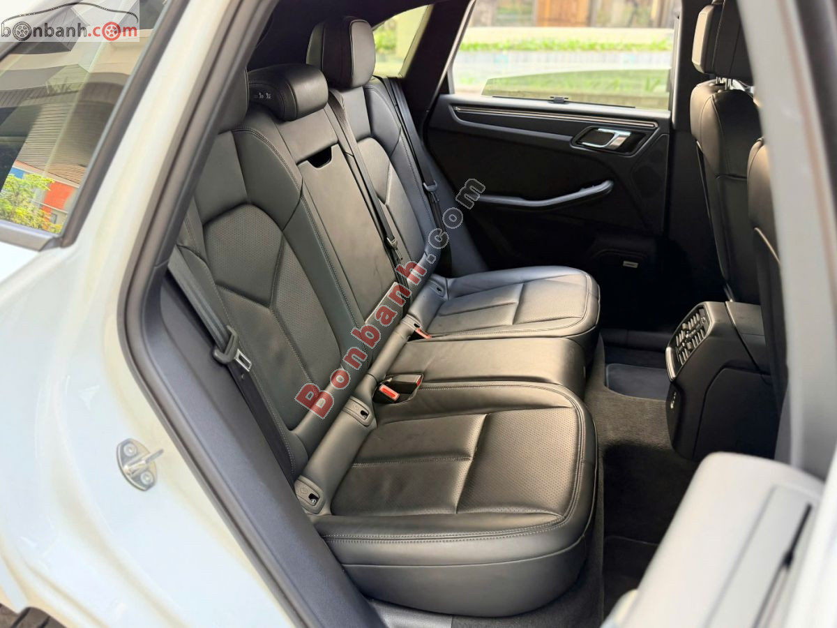 Porsche Macan 2.0 2023 - 3 Tỷ 399 Triệu 7