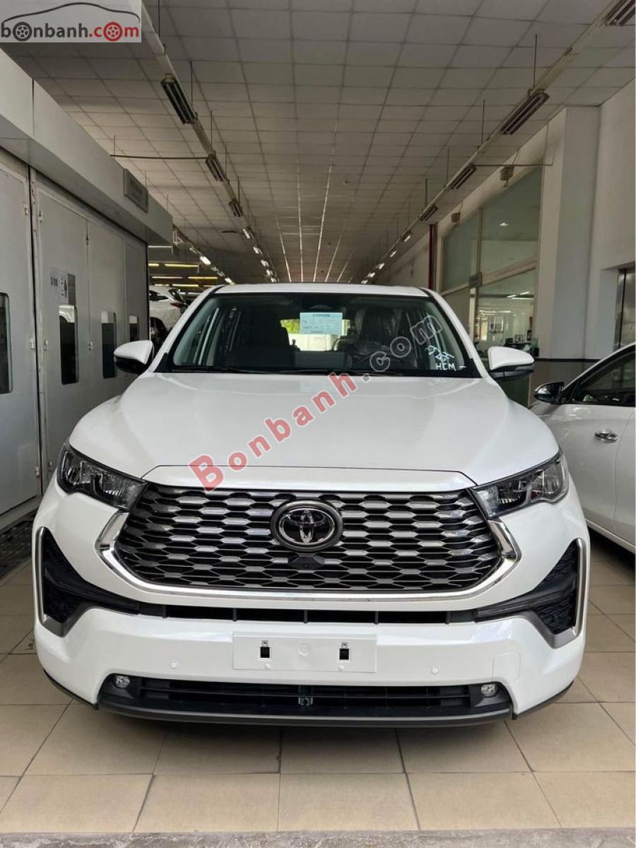 Toyota Innova Cross HEV 2.0 CVT 2026 - 950 Triệu