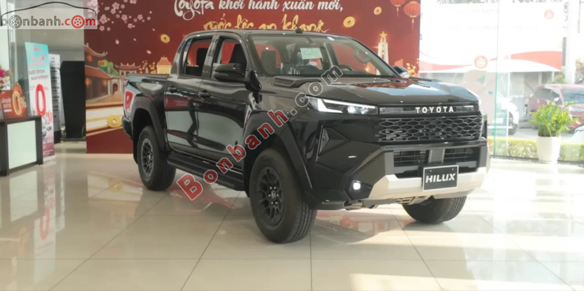 Toyota Hilux Pro 2.8L 4x2 AT 2026 - 667 Triệu 3