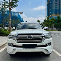 can ban xe oto cu nhap khau Toyota Land Cruiser VX.R 4.6 V8 2016