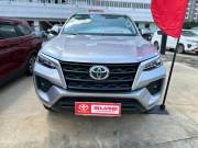 Bán xe Toyota Fortuner 2021 2.4G 4x2 MT giá 878 Triệu - TP HCM