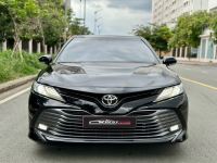 Bán xe Toyota Camry 2020 2.5Q giá 925 Triệu - TP HCM