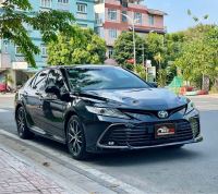 Bán xe Toyota Camry 2022 2.0Q giá 1 Tỷ 50 Triệu - TP HCM