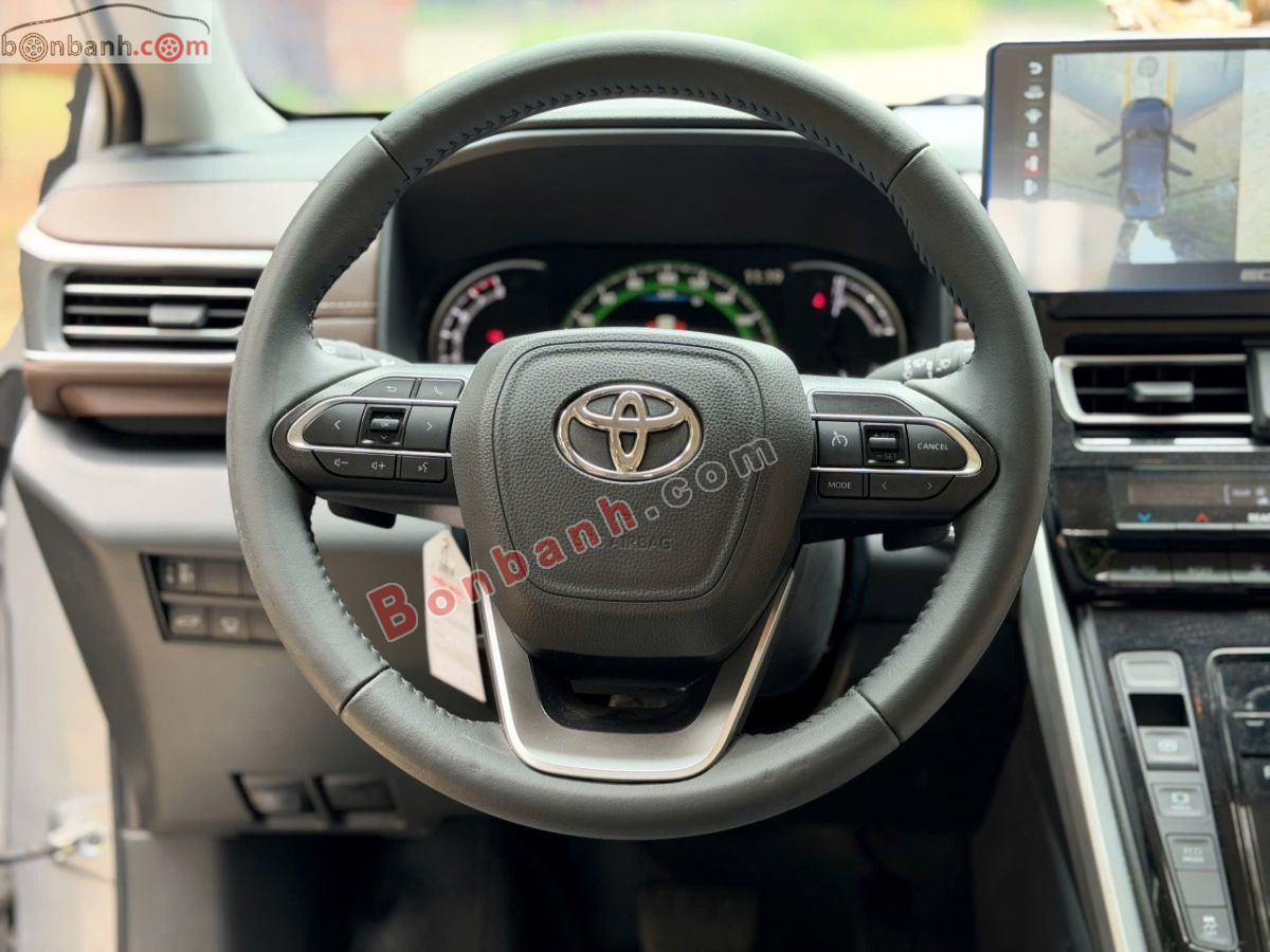 Toyota Innova Cross 2.0V CVT 2025 - 820 Triệu 10