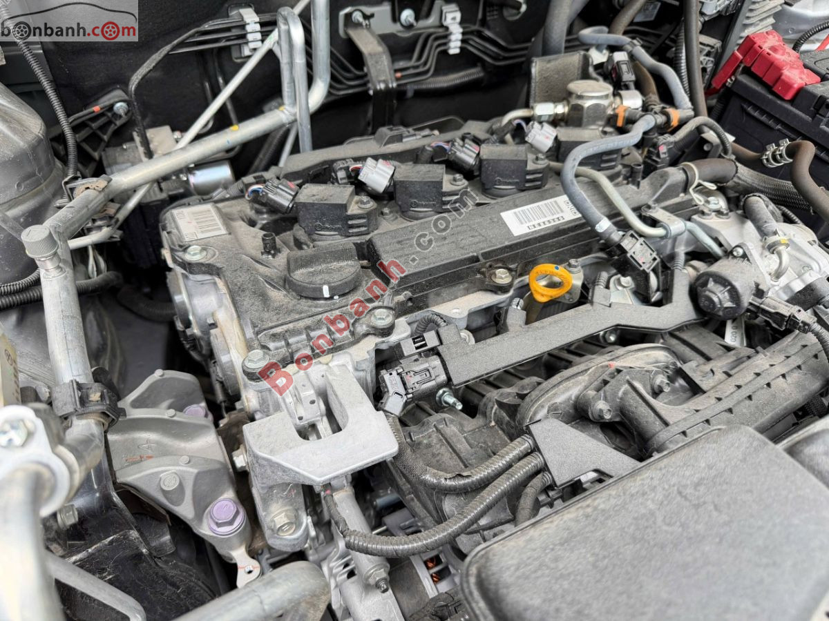 Toyota Innova Cross 2.0V CVT 2025 - 820 Triệu 6