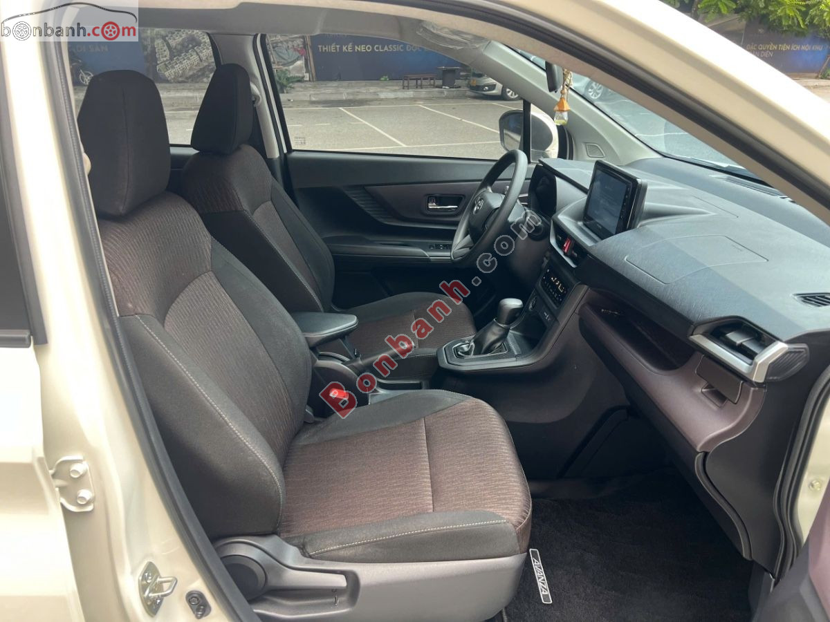 Toyota Avanza Premio 1.5 AT 2025 - 470 Triệu 9