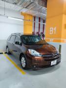 Bán xe Toyota Sienna 2004 XLE 3.3 giá 310 Triệu - TP HCM