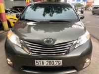 Bán xe Toyota Sienna XLE 3.5 2010 giá 960 Triệu - TP HCM