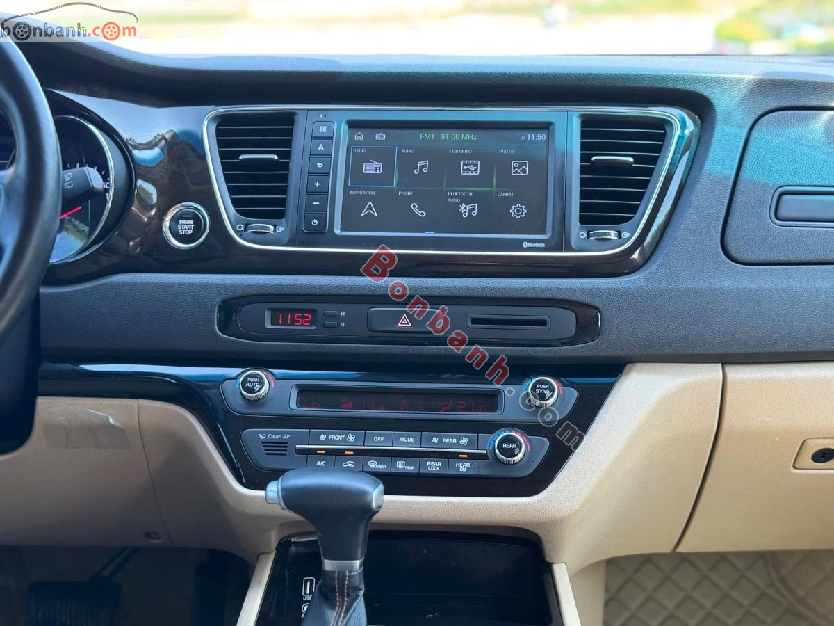 Kia Sedona 2.2 DAT Luxury 2020 - 699 Triệu 8
