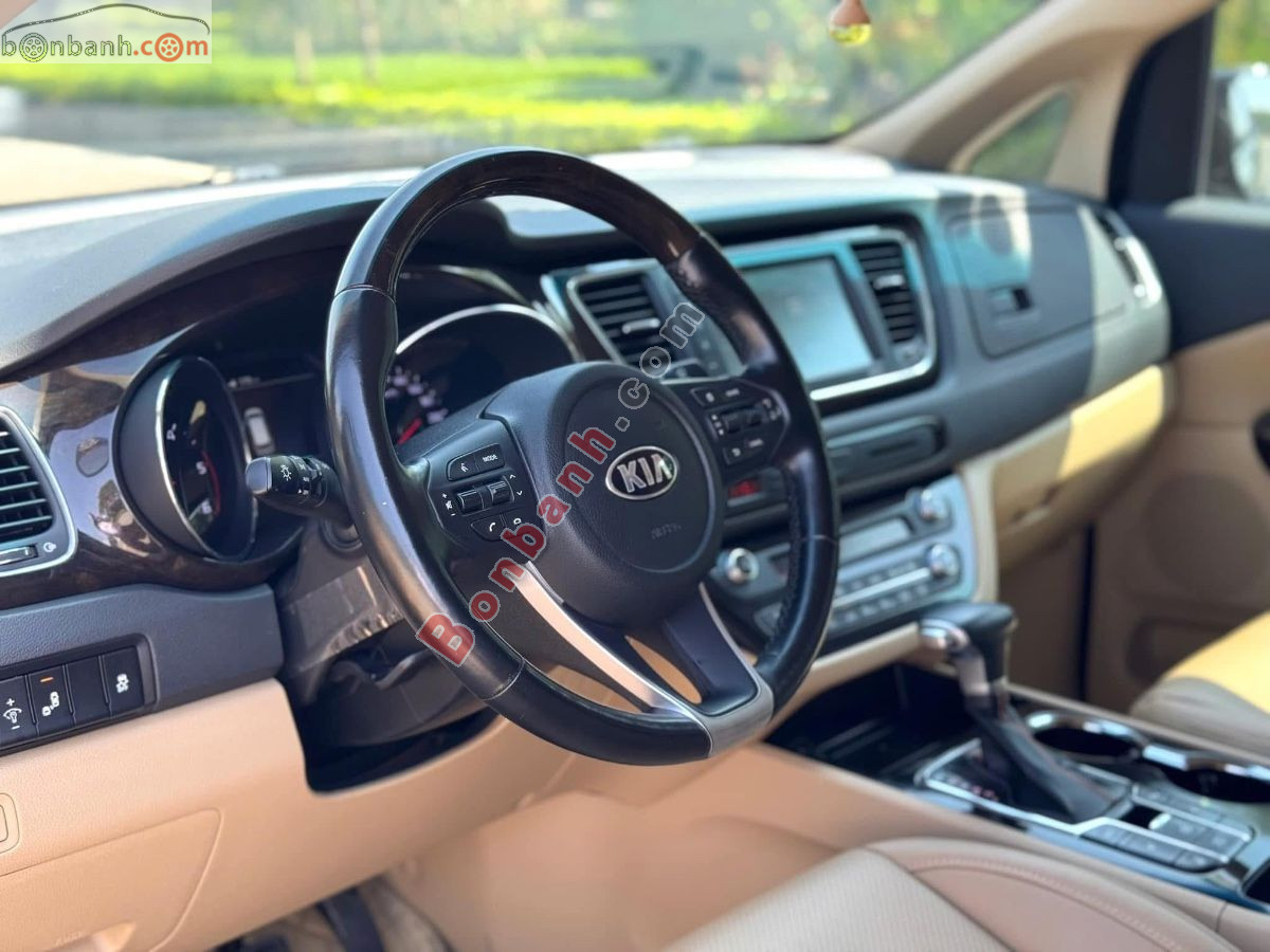 Kia Sedona 2.2 DAT Luxury 2020 - 699 Triệu 7