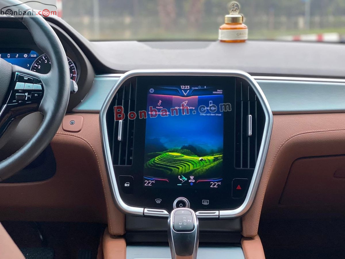 VinFast Lux SA 2.0 Premium 2.0 AT 2019 - 515 Triệu 7