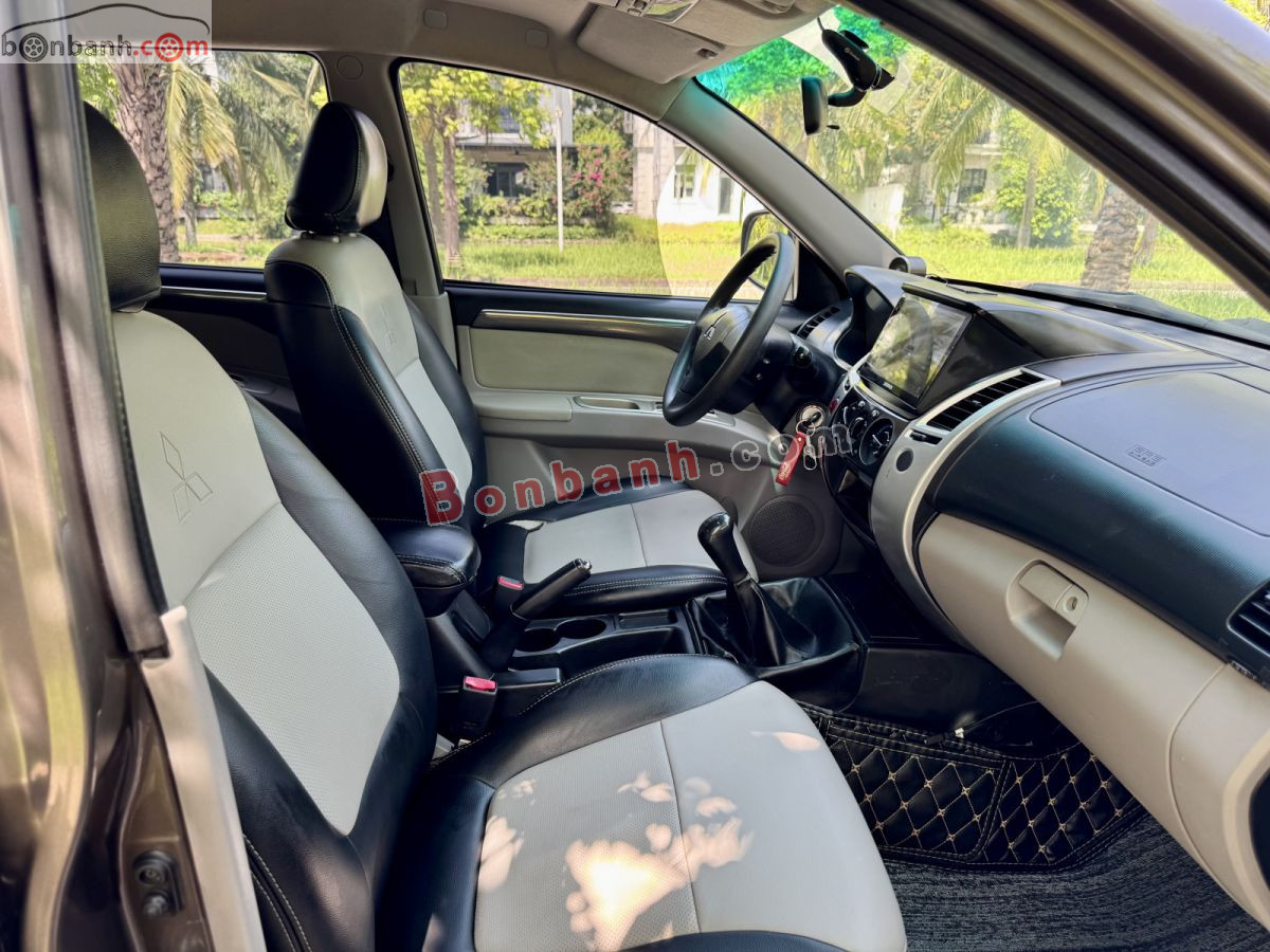 Mitsubishi Pajero Sport D 4x2 MT 2017 - 338 Triệu 8