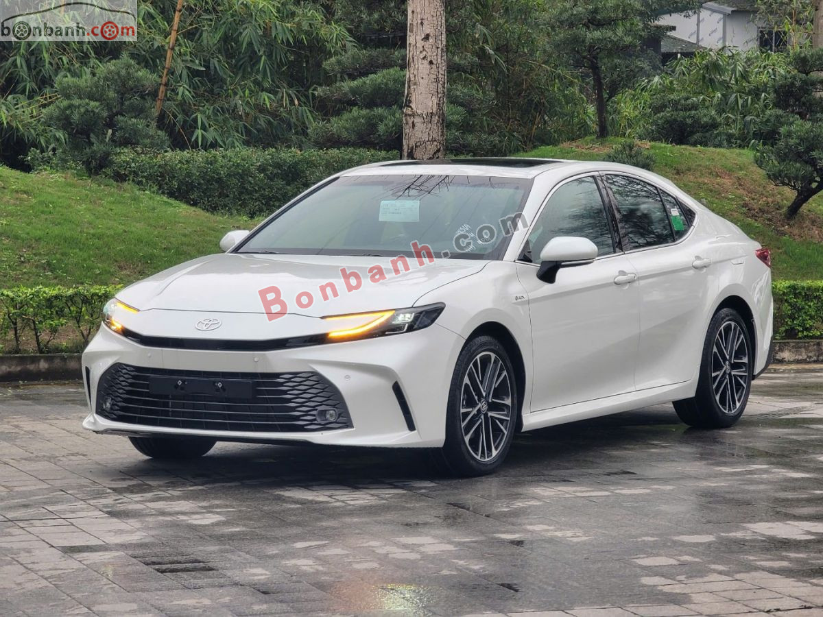 Toyota Camry 2.5 HEV Mid 2026 - 1 Tỷ 332 Triệu 3