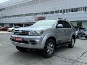 Bán xe Toyota Fortuner 2009 2.7V 4x4 AT giá 320 Triệu - TP HCM