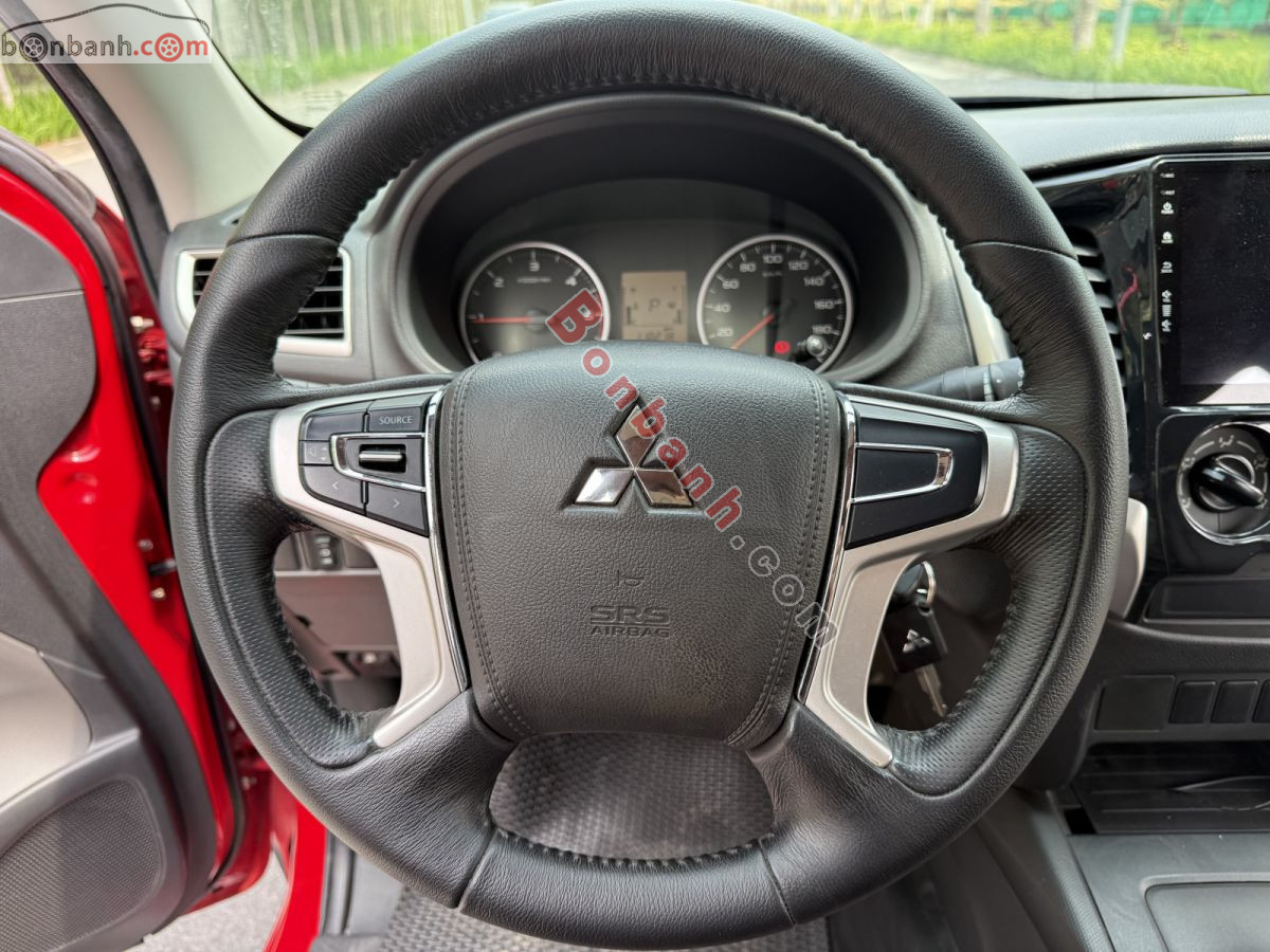 Mitsubishi Triton 4x2 AT 2019 - 420 Triệu 7