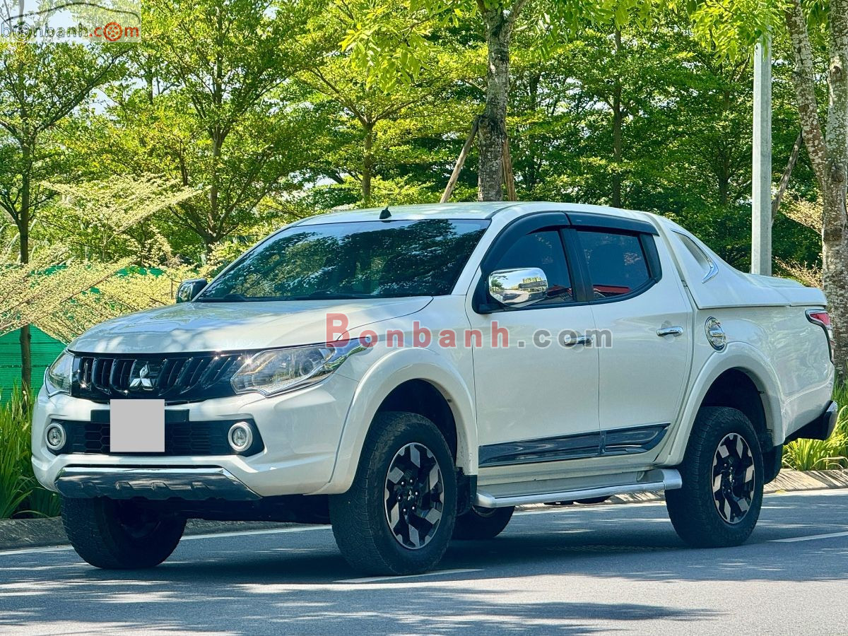 Mitsubishi Triton 4x4 AT Mivec 2017 - 465 Triệu