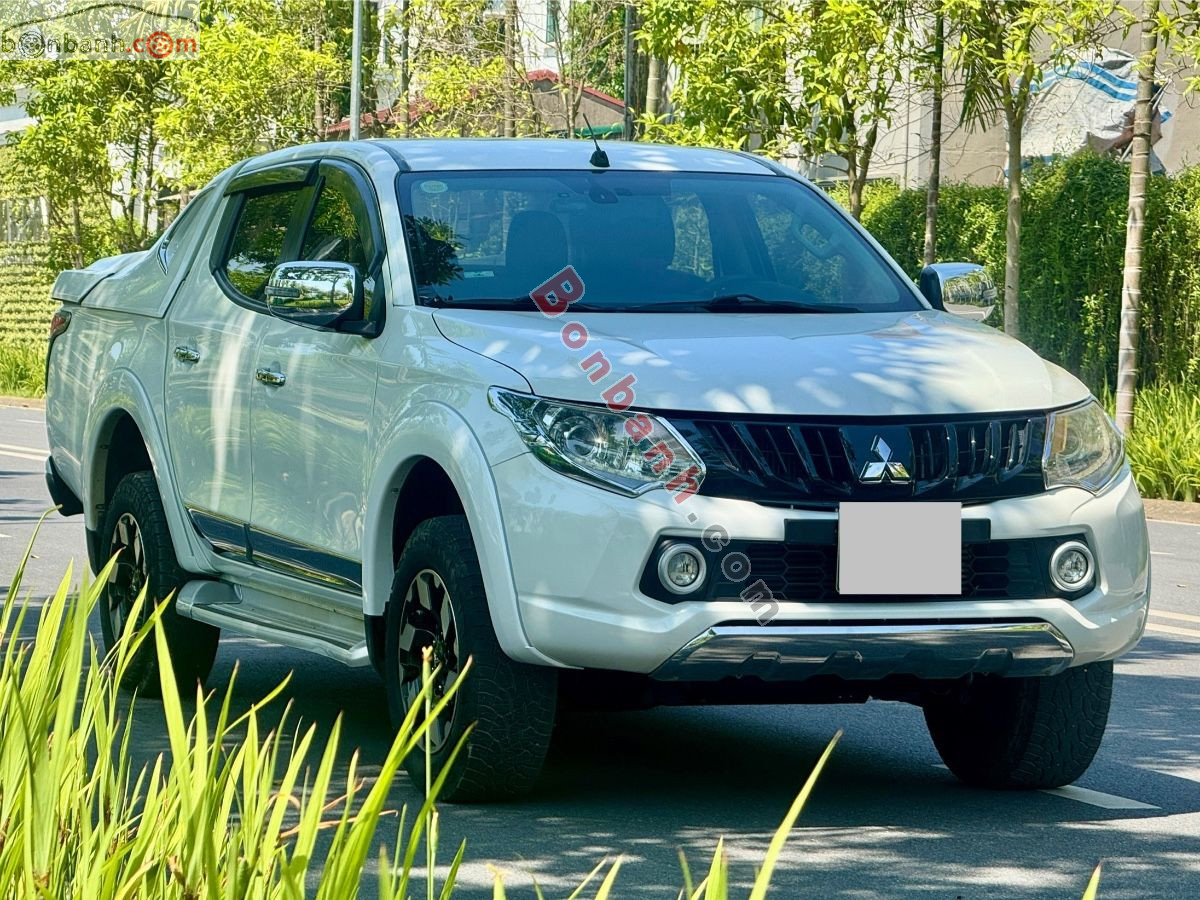 Mitsubishi Triton 4x4 AT Mivec 2017 - 465 Triệu 2