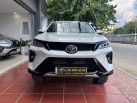 Bán xe Toyota Fortuner 2022 Legender 2.4L 4x2 AT giá 1 Tỷ 60 Triệu - TP HCM