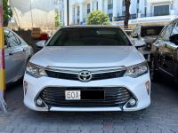 Bán xe Toyota Camry 2019 2.0E giá 750 Triệu - TP HCM