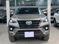 Bán xe Toyota Fortuner 2022 2.4L 4x2 AT giá 995 Triệu - TP HCM