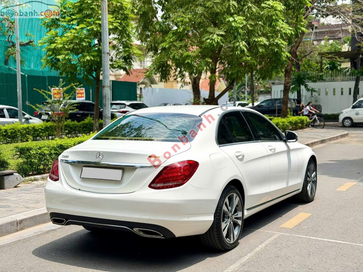 Mercedes Benz C class C250 Exclusive 2017 - 690 Triệu 3