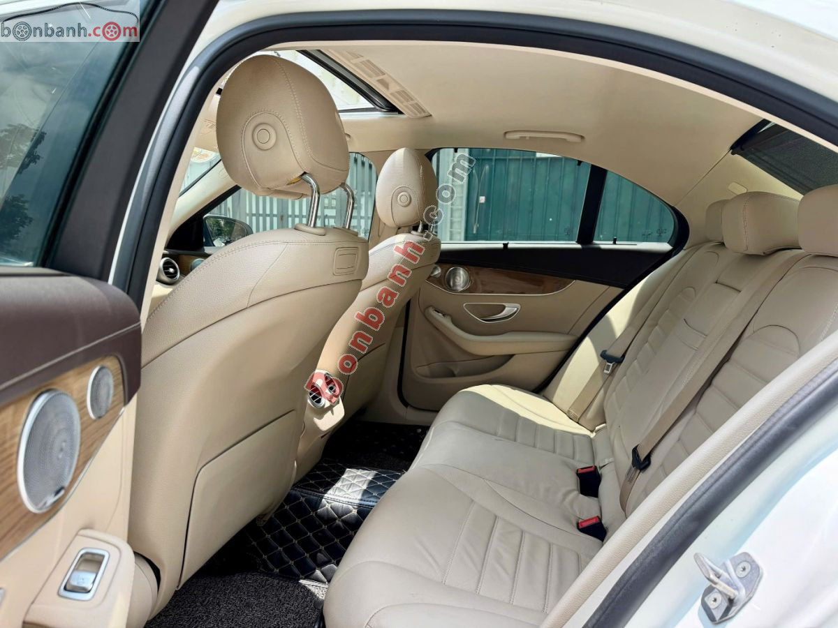 Mercedes Benz C class C250 Exclusive 2017 - 690 Triệu 9