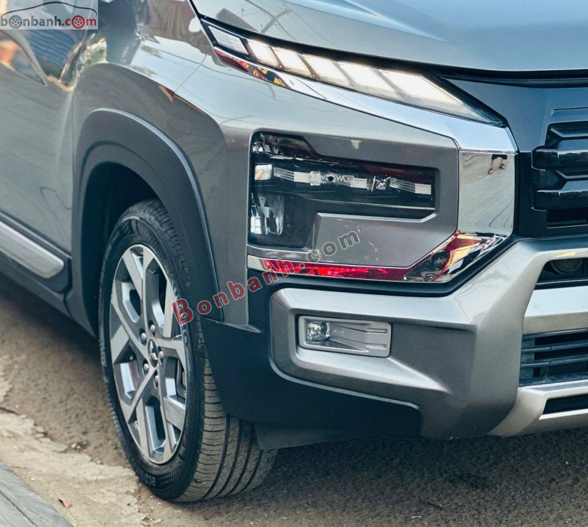 Mitsubishi Xpander Cross 1.5 AT 2024 - 595 Triệu 3