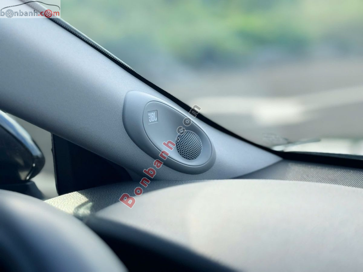 Toyota Camry 2.5Q 2019 - 785 Triệu 9