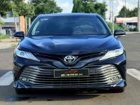 Bán xe Toyota Camry 2019 2.5Q giá 785 Triệu - Gia Lai