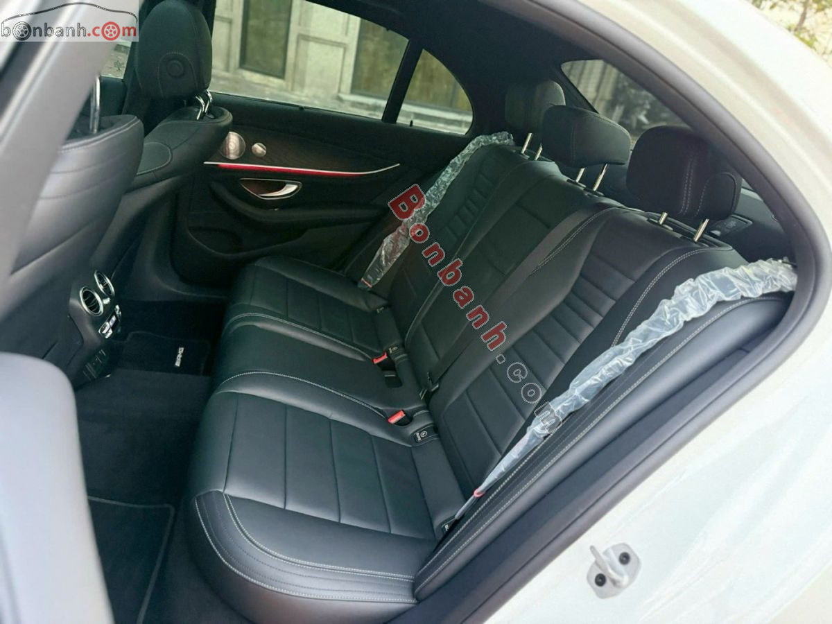 Mercedes Benz E class E300 AMG 2021 - 1 Tỷ 699 Triệu 8