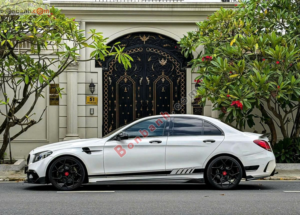Mercedes Benz C class C300 AMG 2022 - 1 Tỷ 99 Triệu 4