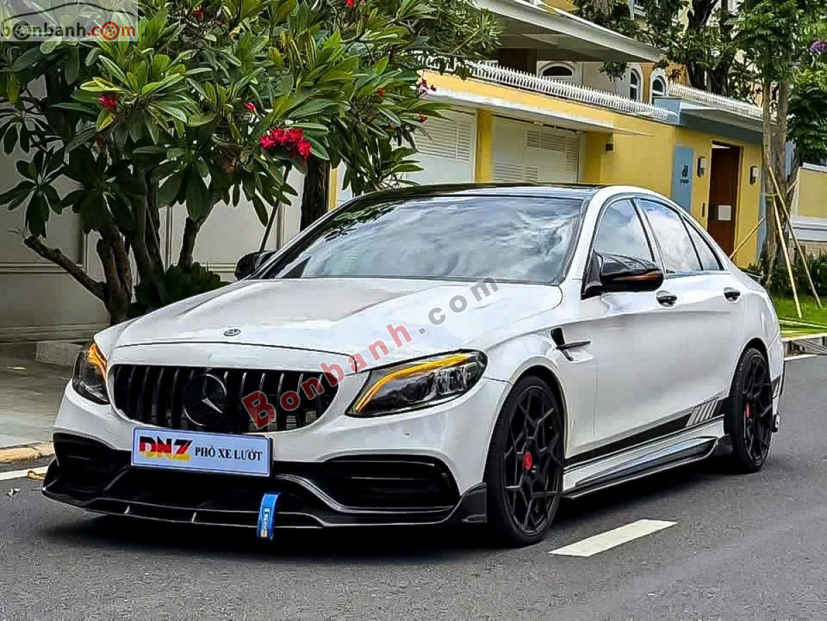 Mercedes Benz C class C300 AMG 2022 - 1 Tỷ 99 Triệu 2