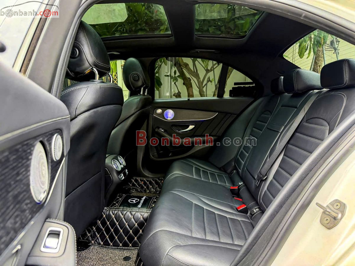 Mercedes Benz C class C300 AMG 2022 - 1 Tỷ 99 Triệu 10