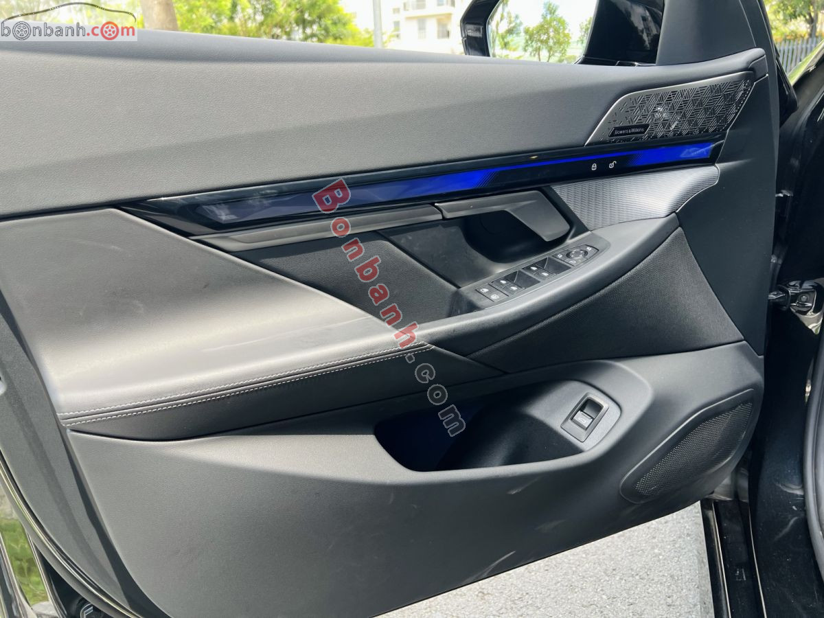 BMW 5 Series 530i M Sport 2025 - 2 Tỷ 699 Triệu 8