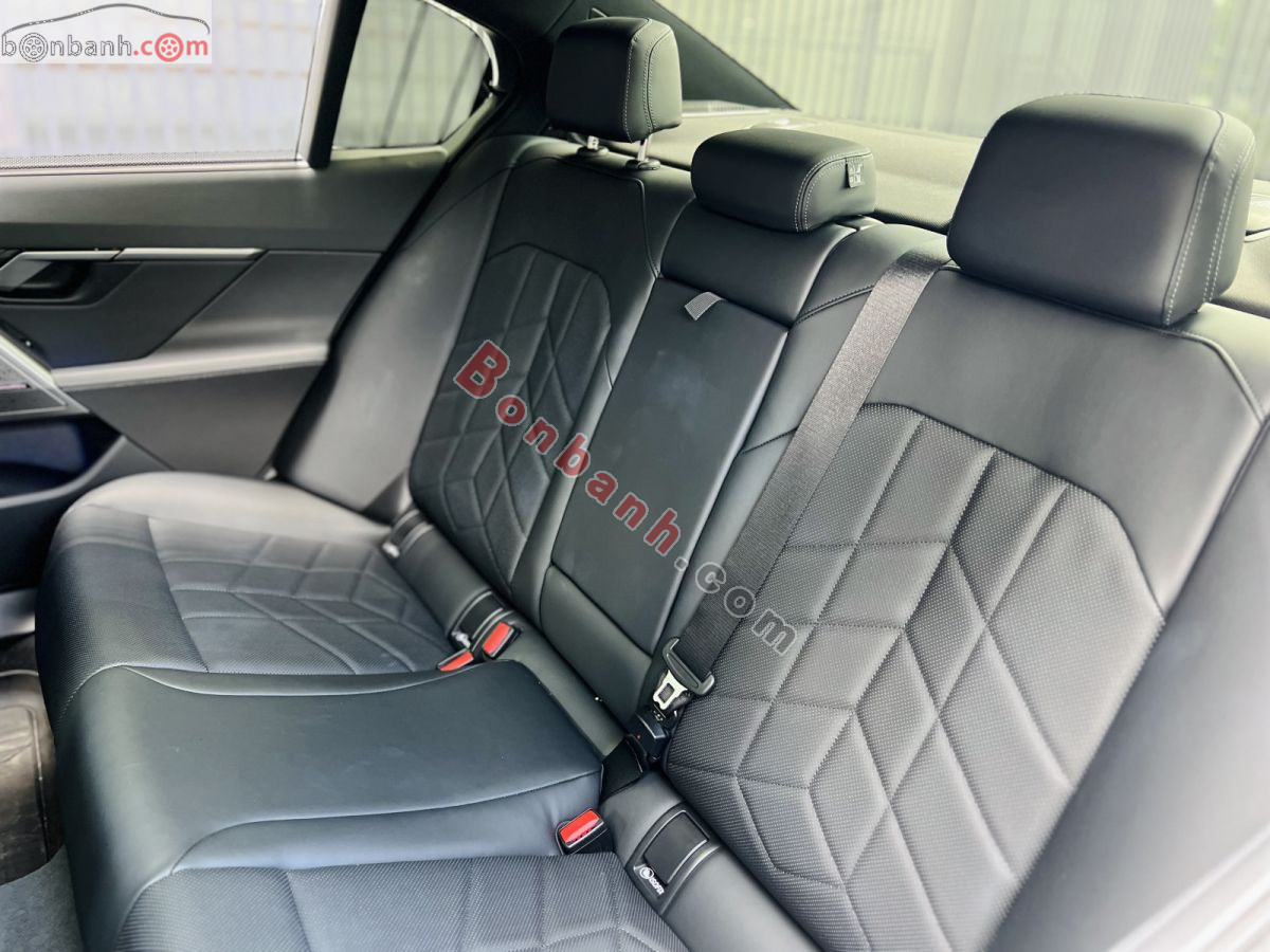 BMW 5 Series 530i M Sport 2025 - 2 Tỷ 699 Triệu 10