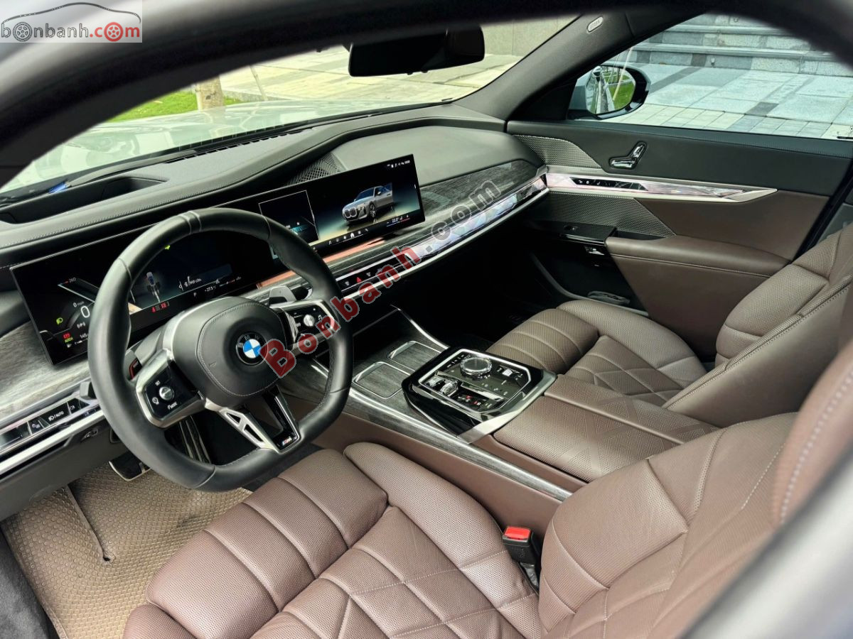 BMW 7 Series 735i M Sport 2023 - 3 Tỷ 599 Triệu 7
