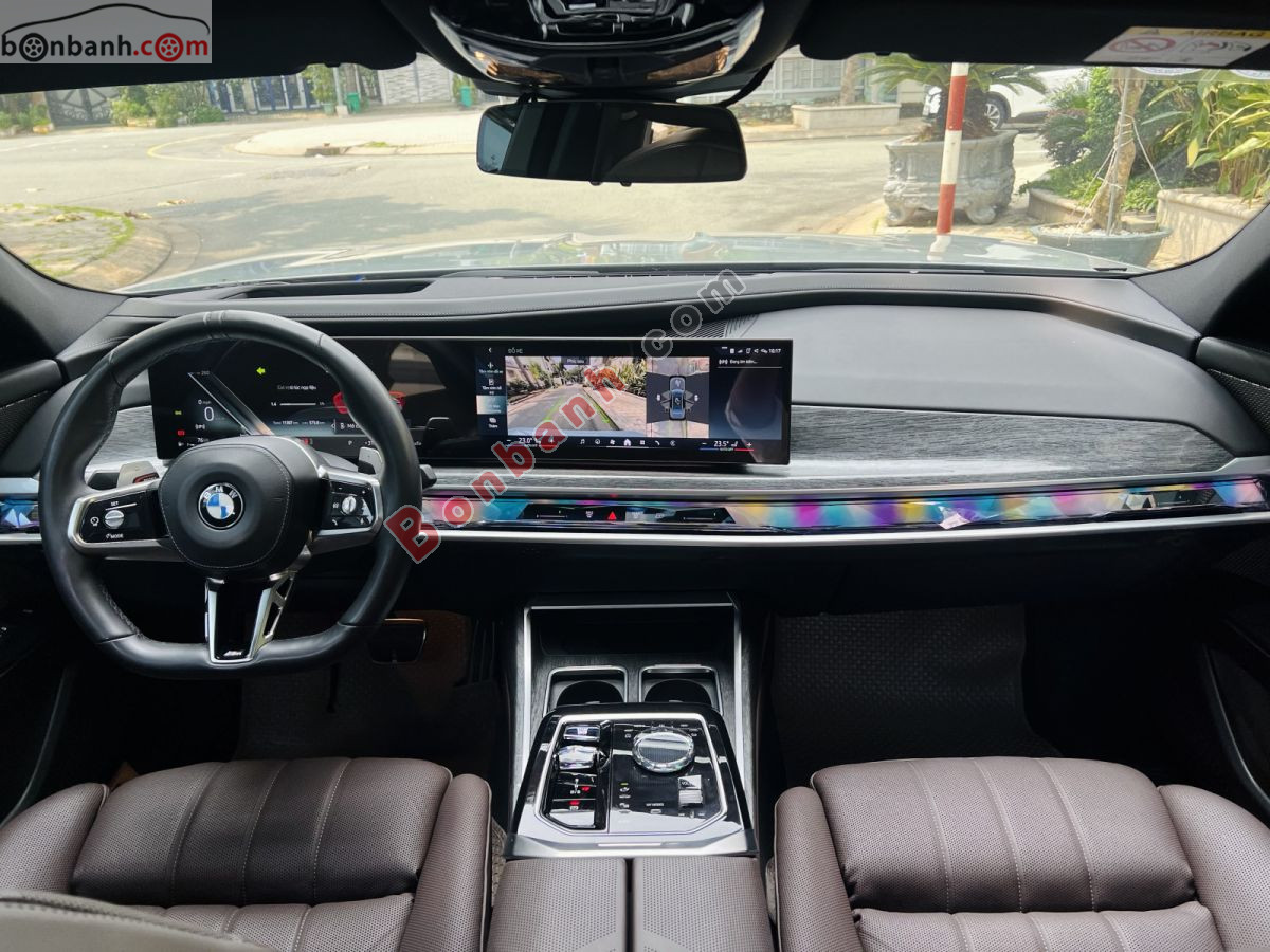 BMW 7 Series 735i M Sport 2023 - 3 Tỷ 599 Triệu 4