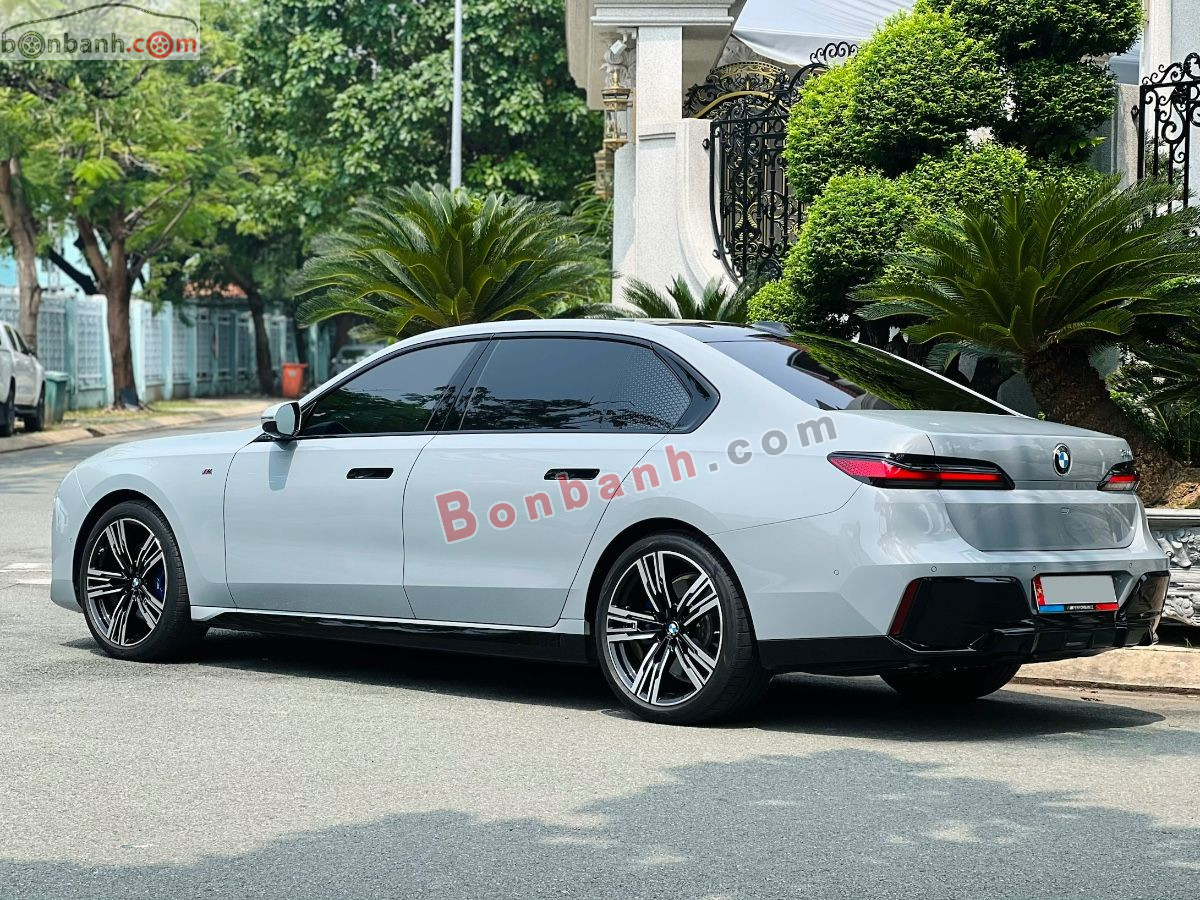 BMW 7 Series 735i M Sport 2023 - 3 Tỷ 599 Triệu 3