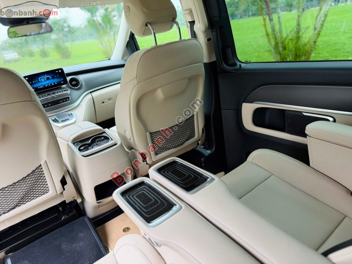 Mercedes Benz V class V250 AMG 2023 - 2 Tỷ 299 Triệu 7