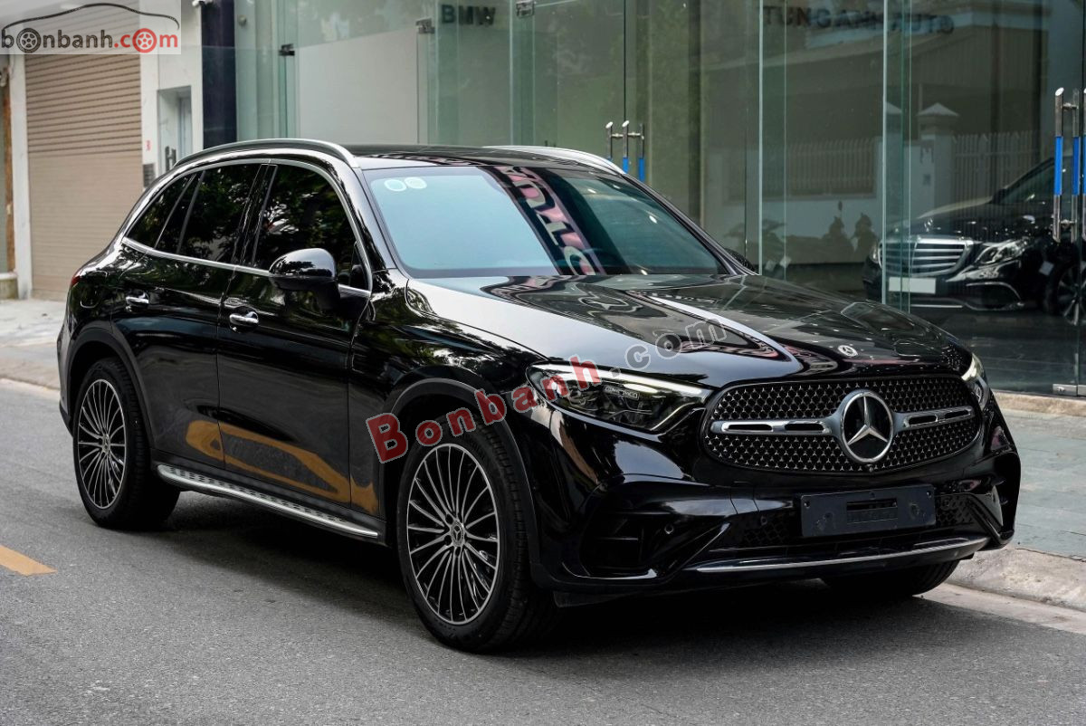 Mercedes Benz GLC 300 4Matic 2023 - 2 Tỷ 99 Triệu