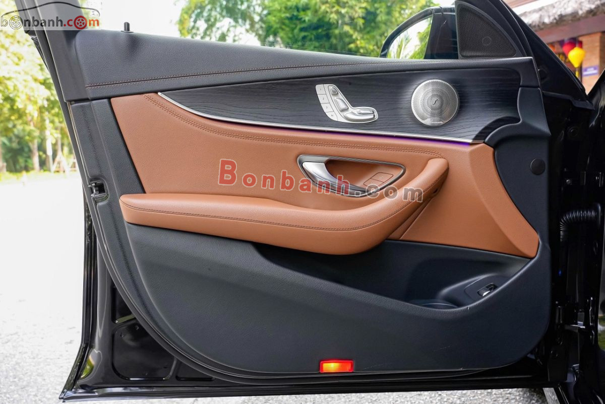 Mercedes Benz E class E300 AMG 2021 - 1 Tỷ 499 Triệu 7