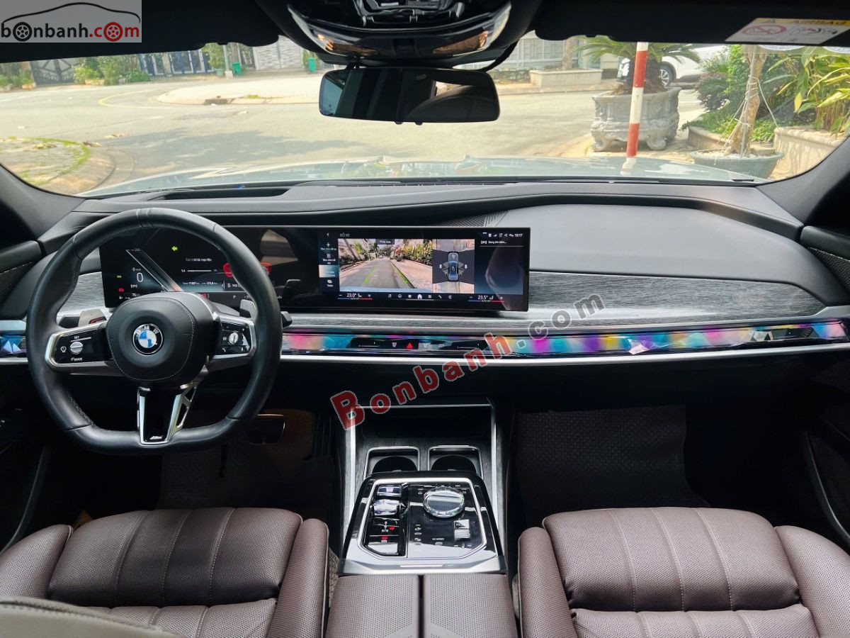 BMW 7 Series 735i M Sport 2023 - 3 Tỷ 599 Triệu 4