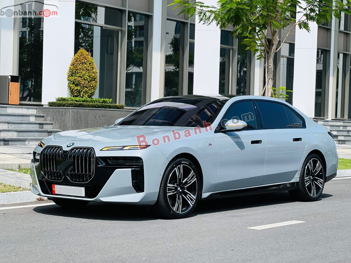 BMW 7 Series 735i M Sport 2023 - 3 Tỷ 599 Triệu 2