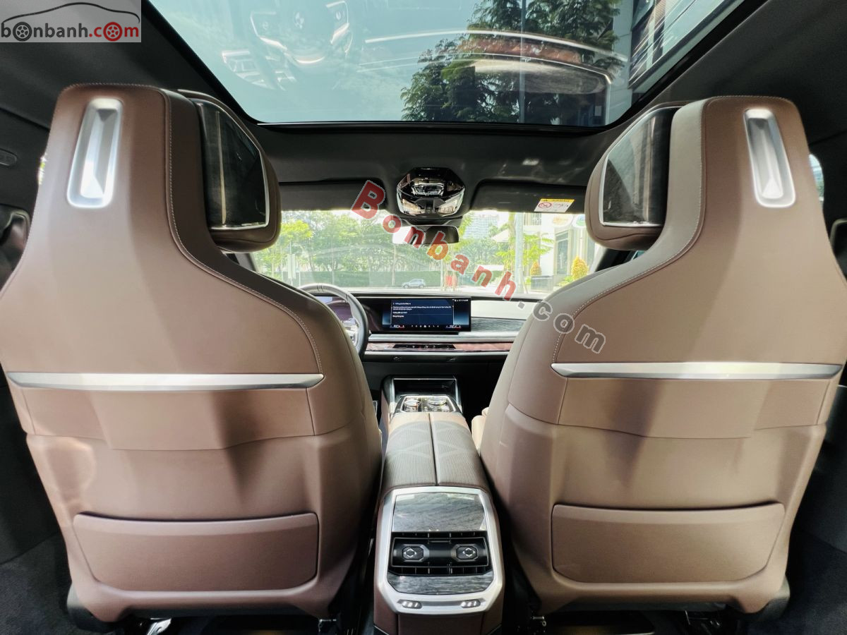 BMW 7 Series 735i M Sport 2023 - 3 Tỷ 599 Triệu 9